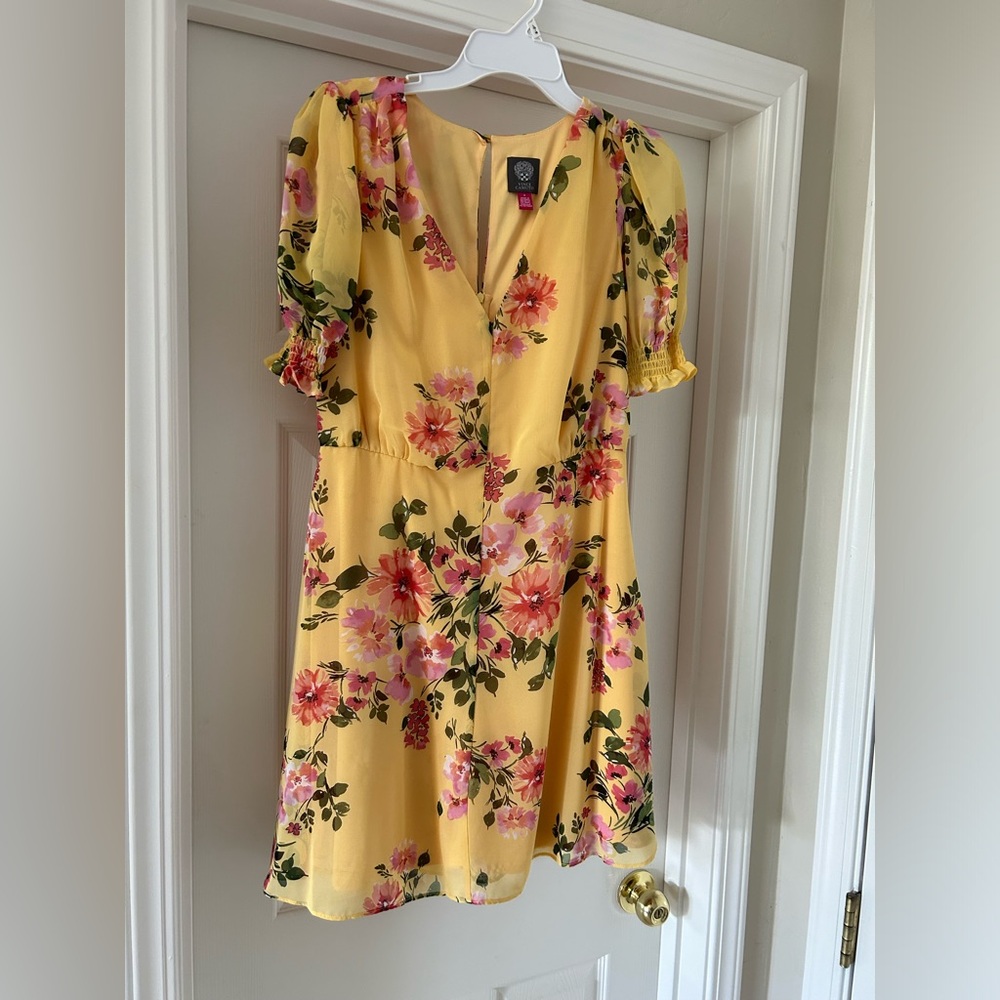 New with Tags Vince Camuto Gold and Floral Mini Dress